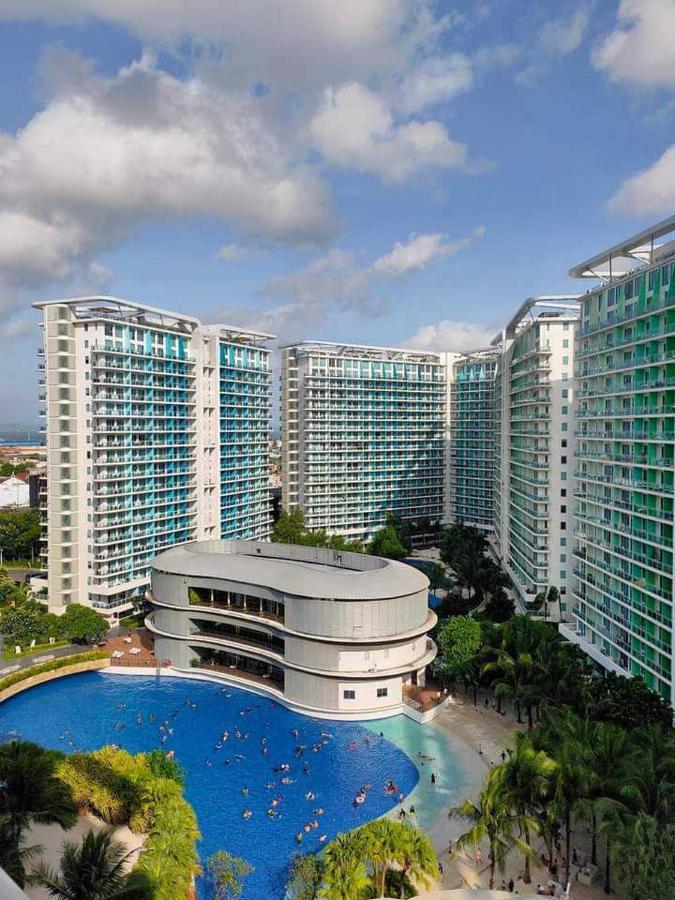 Azure Urban Residence A11 Near Airport And Sm Bicutan+ Free Wifi Paranaque City Ngoại thất bức ảnh