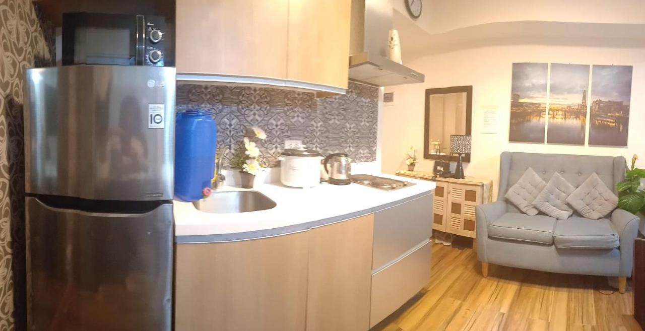 Azure Urban Residence A11 Near Airport And Sm Bicutan+ Free Wifi Paranaque City Ngoại thất bức ảnh